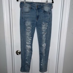 American Eagle Ripped Jeans - Size 8 Short